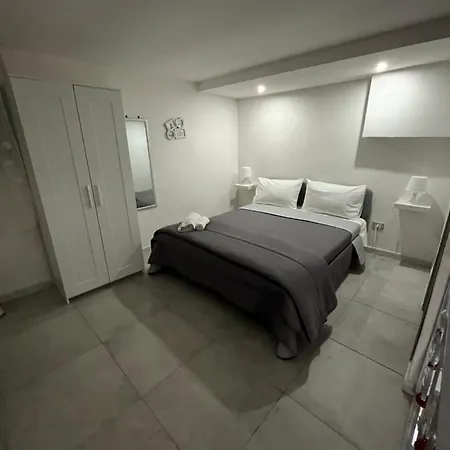 Appartamento Mortella House *